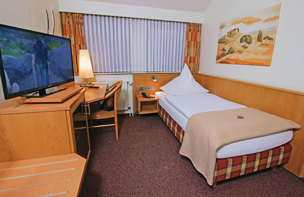 Hotel Lindenkrug Gütersloh Eksteriør billede